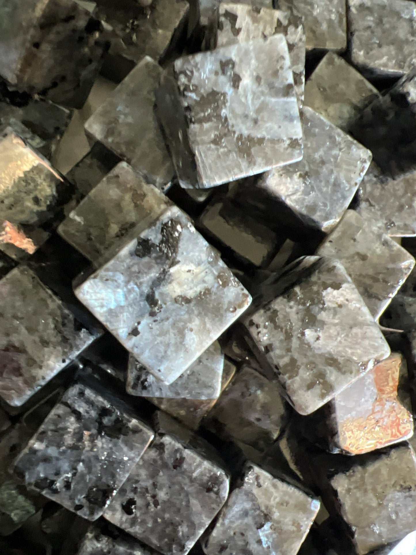 Super Flashy Larvikite Cube .75”