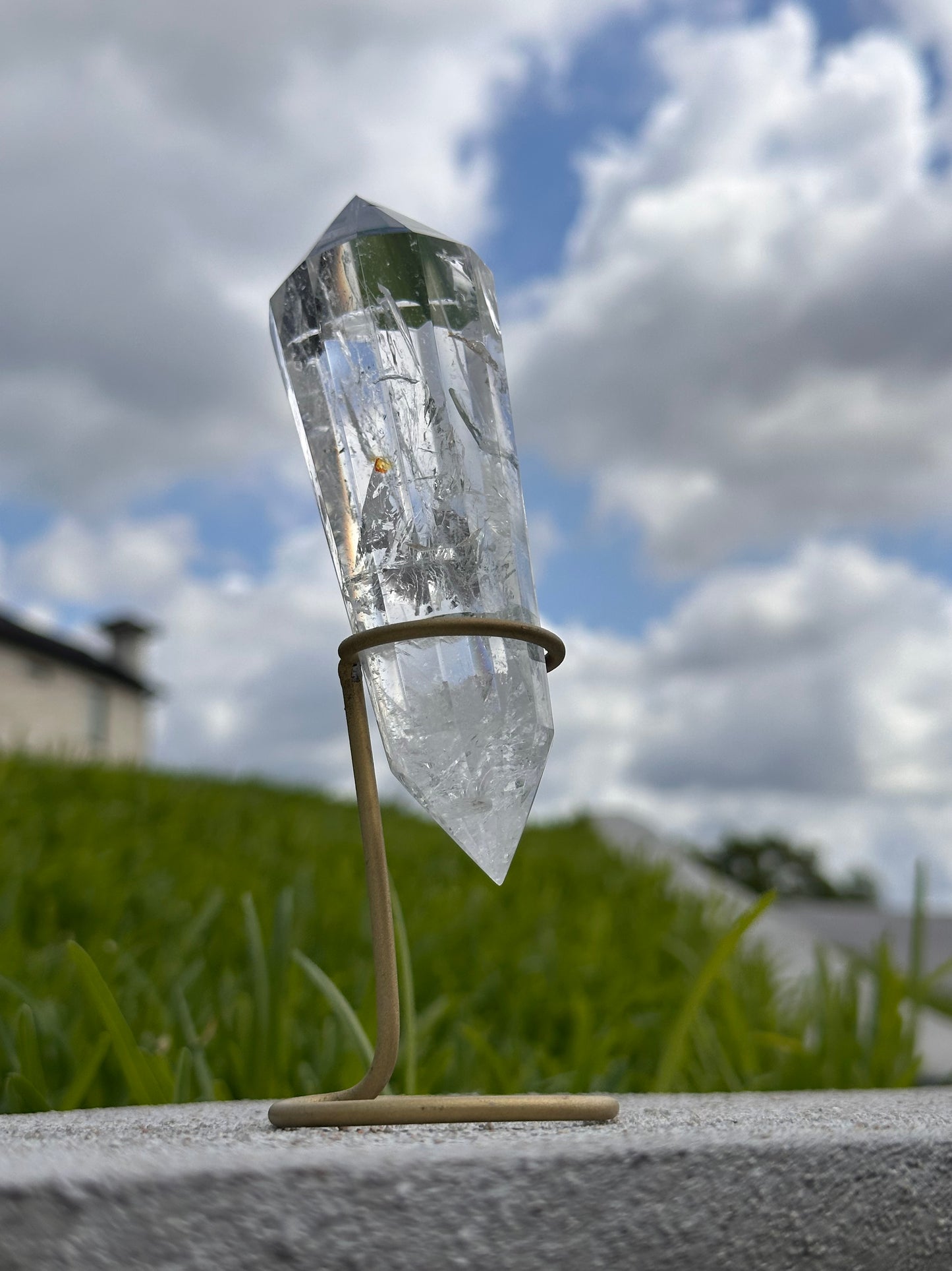 Clear Quartz Rainbow Vogel With Inclusions